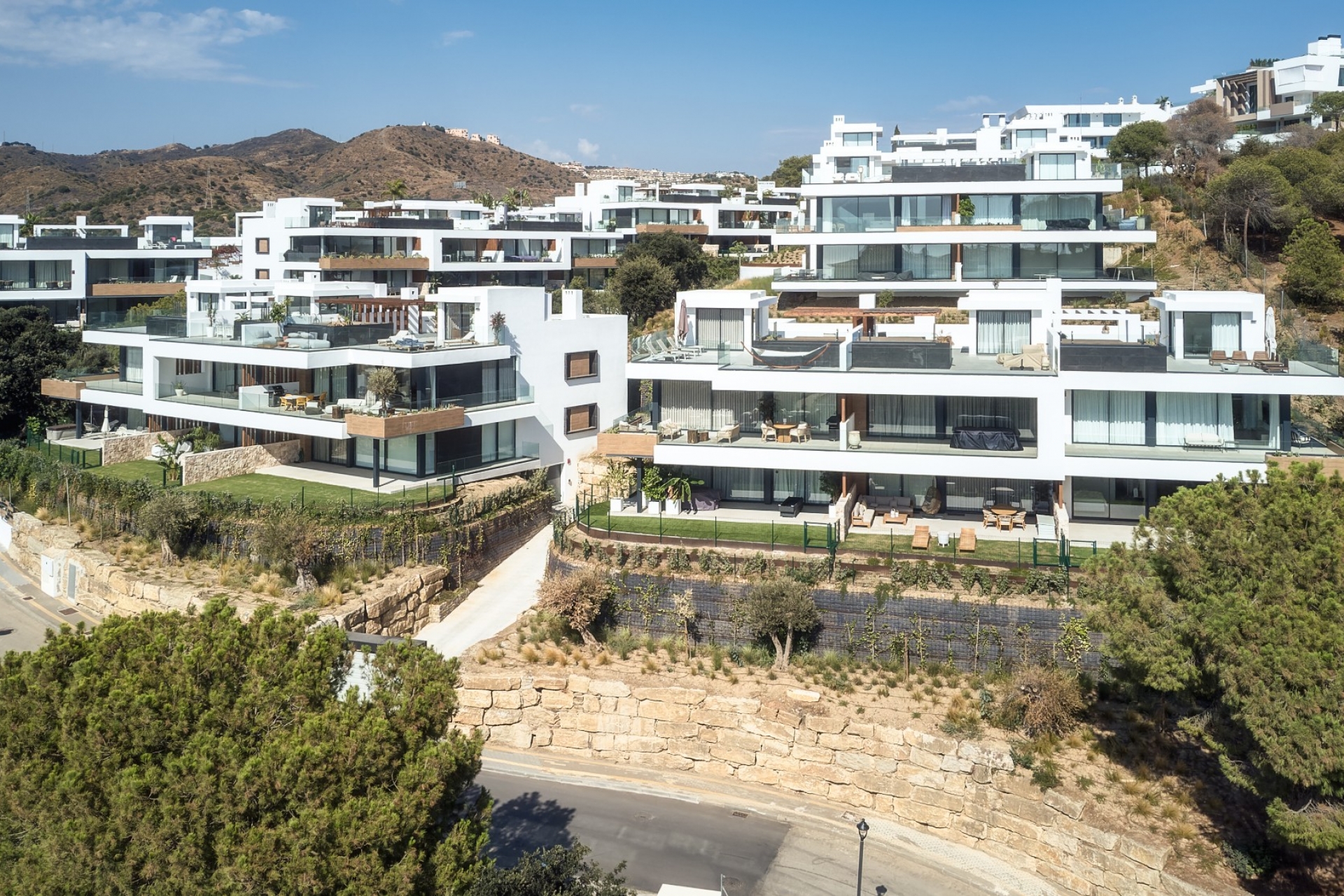 Resale - Apartment - Marbella - Marbella East