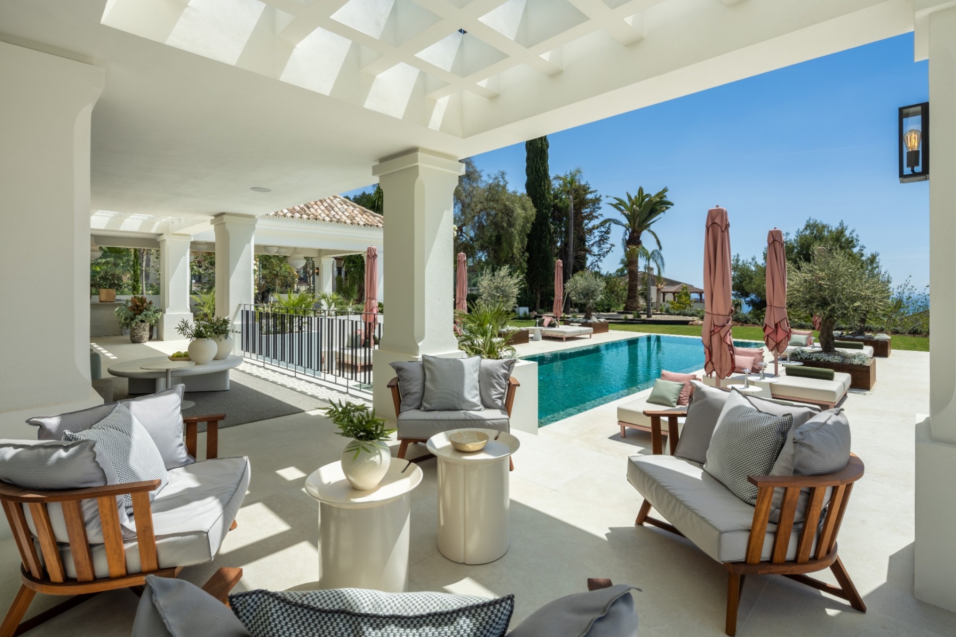 Resale - Villa - Marbella - Golden Mile