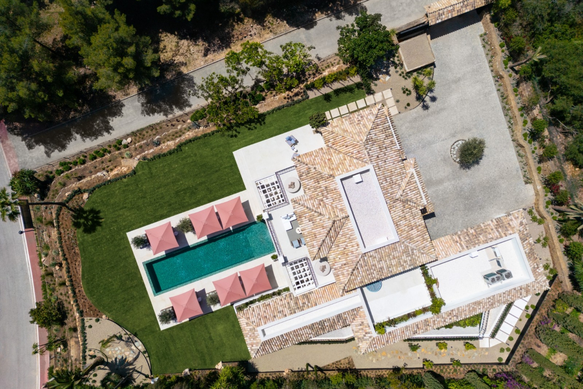 Resale - Villa - Marbella - Golden Mile