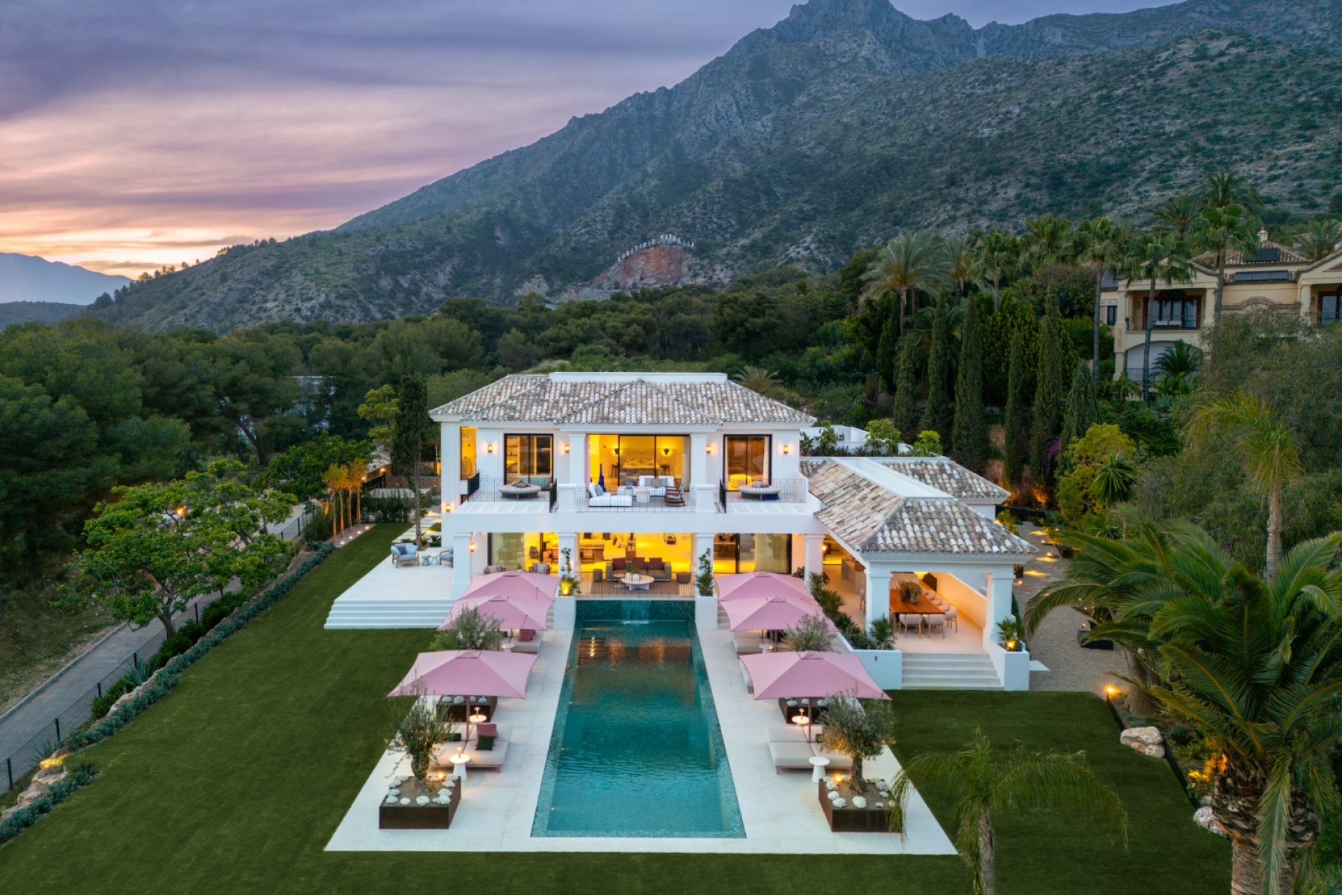 Resale - Villa - Marbella - Golden Mile