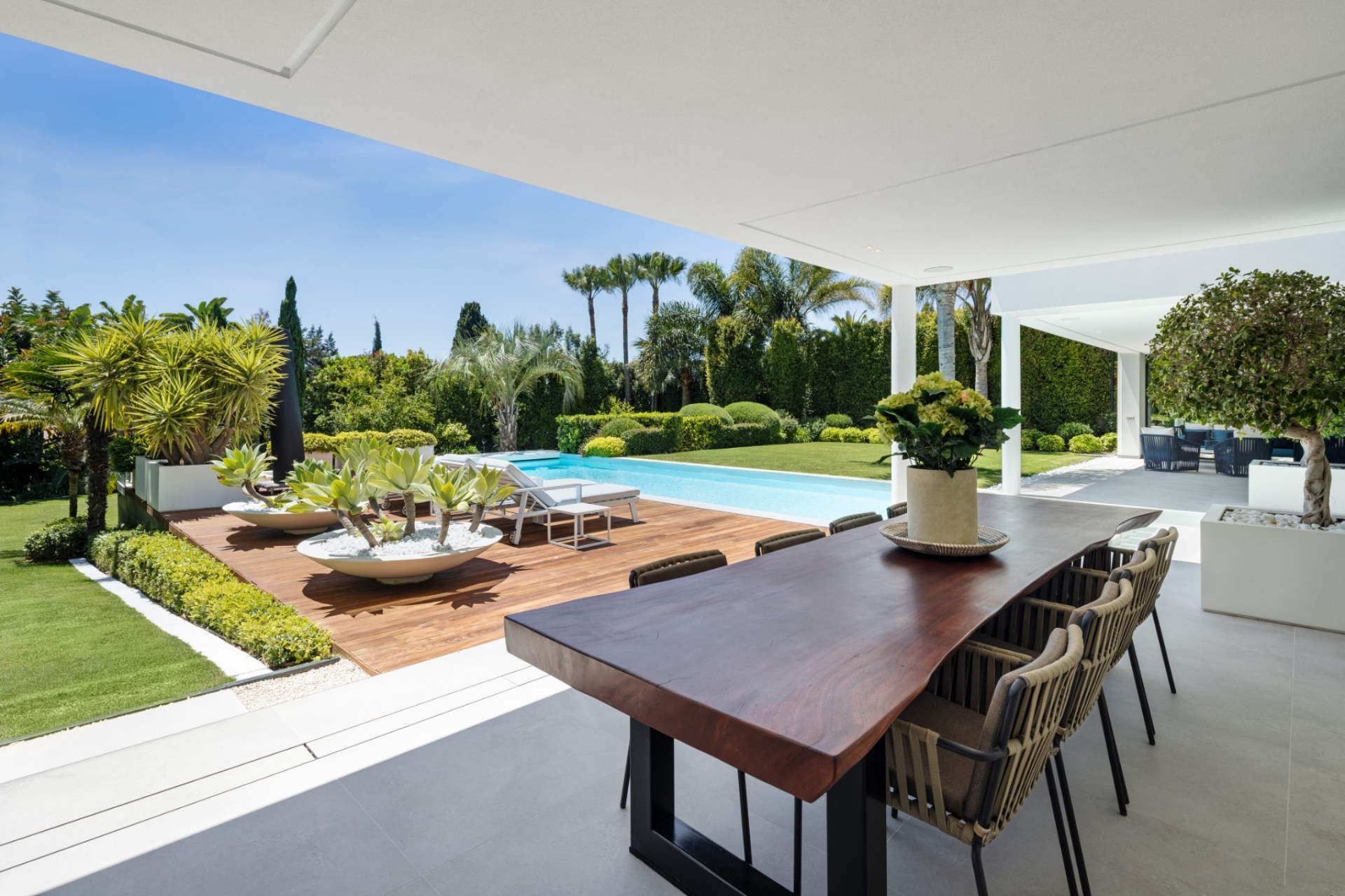 Resale - Villa - Marbella - Marbella East