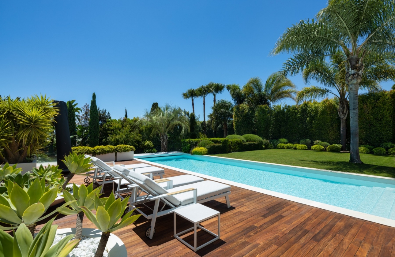 Resale - Villa - Marbella - Marbella East