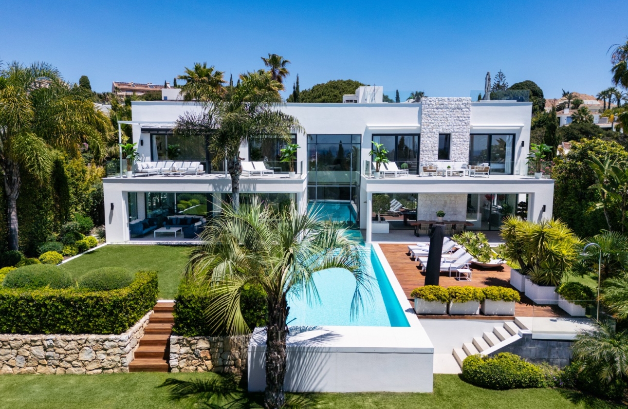 Resale - Villa - Marbella - Marbella East