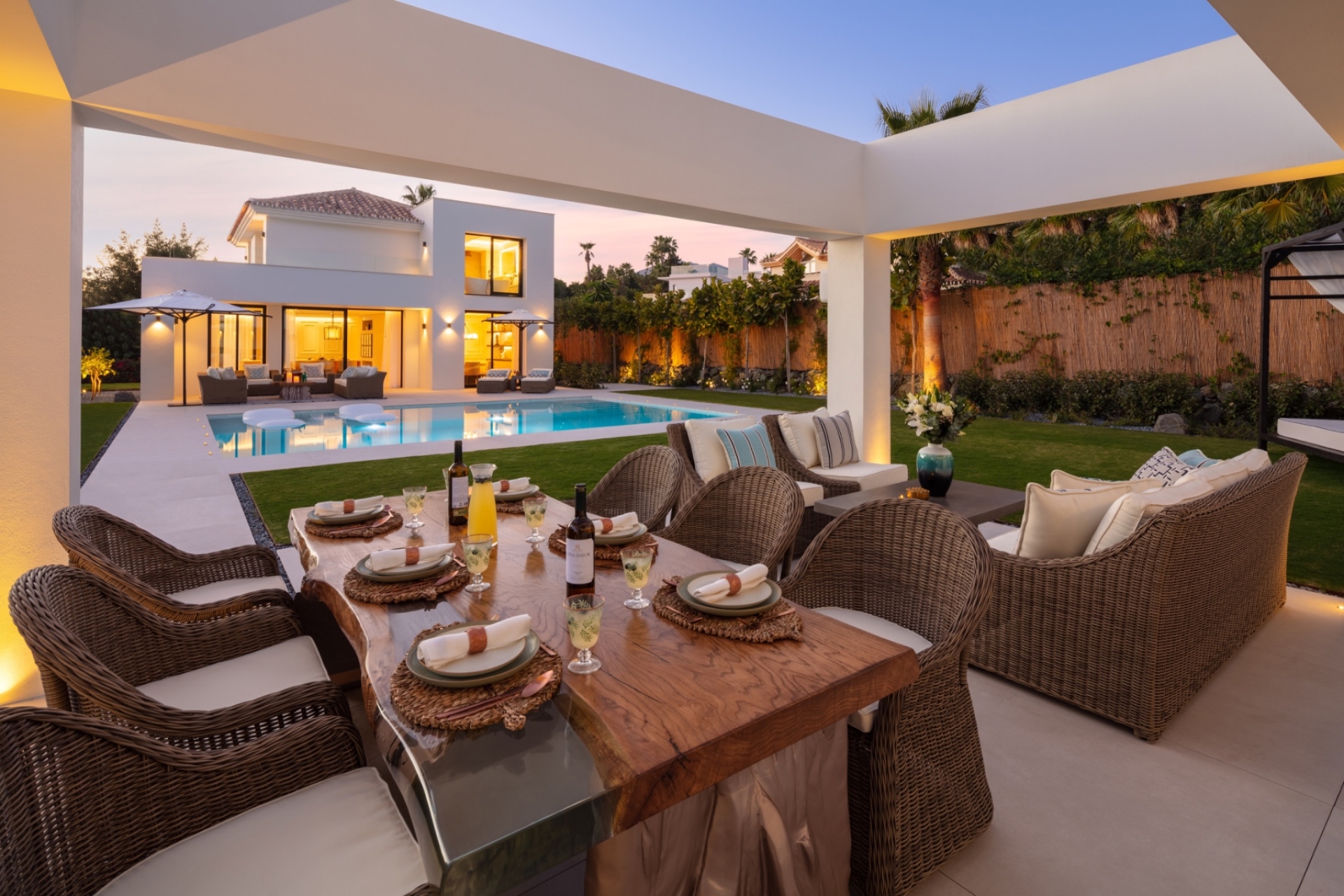 Resale - Villa - Marbella - Nueva Andalucía