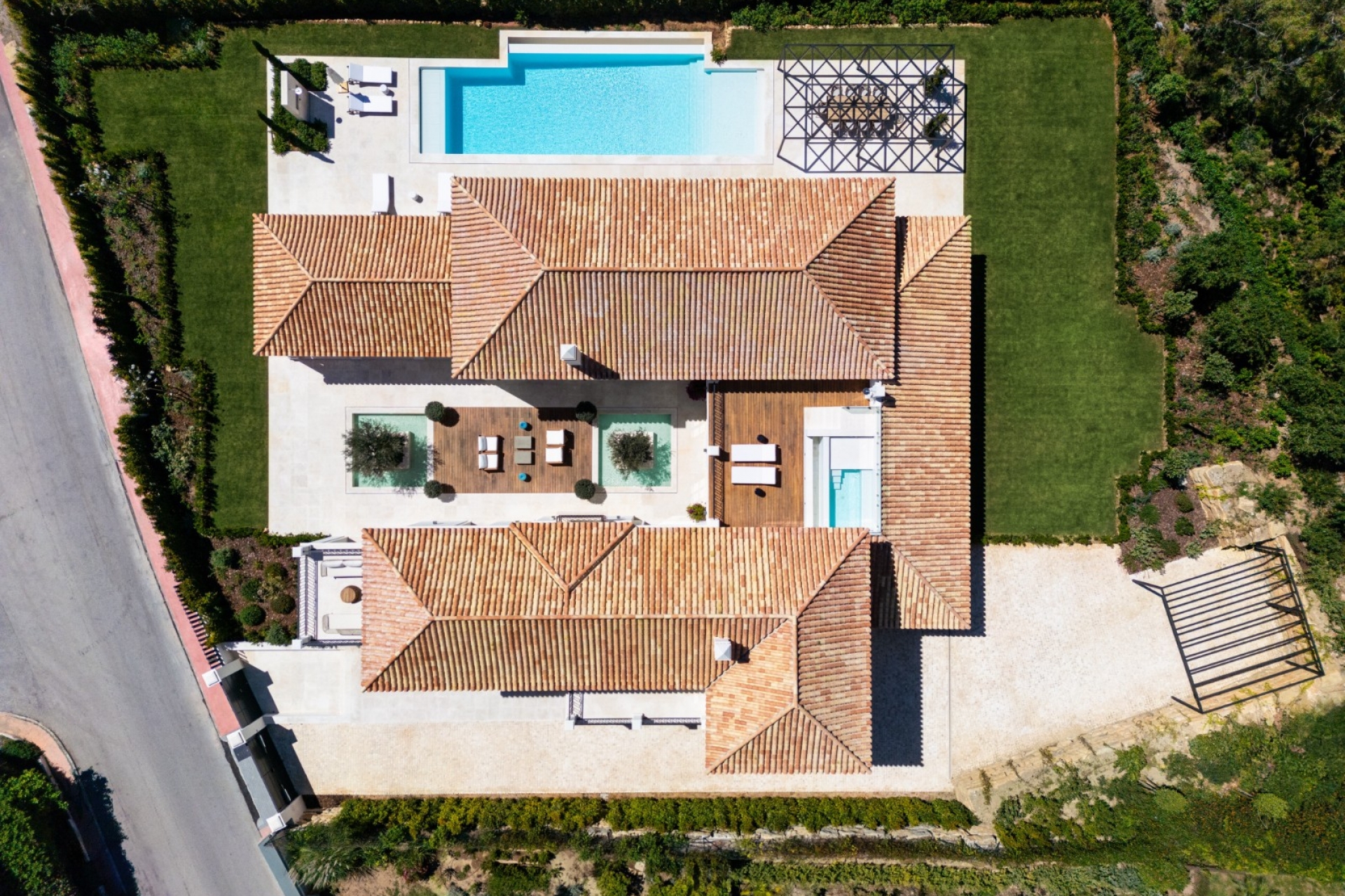 Resale - Villa - Marbella - Nueva Andalucía