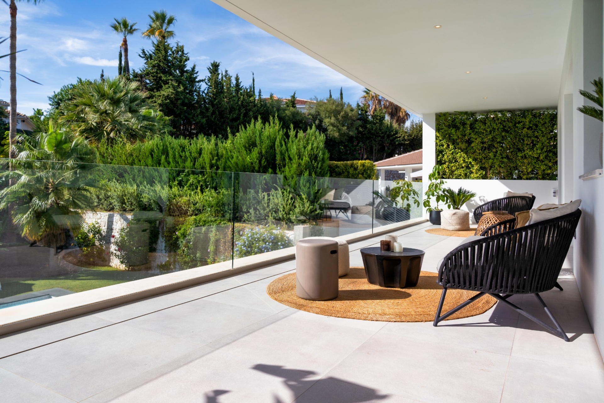 Resale - Villa - Marbella - Puerto Banús