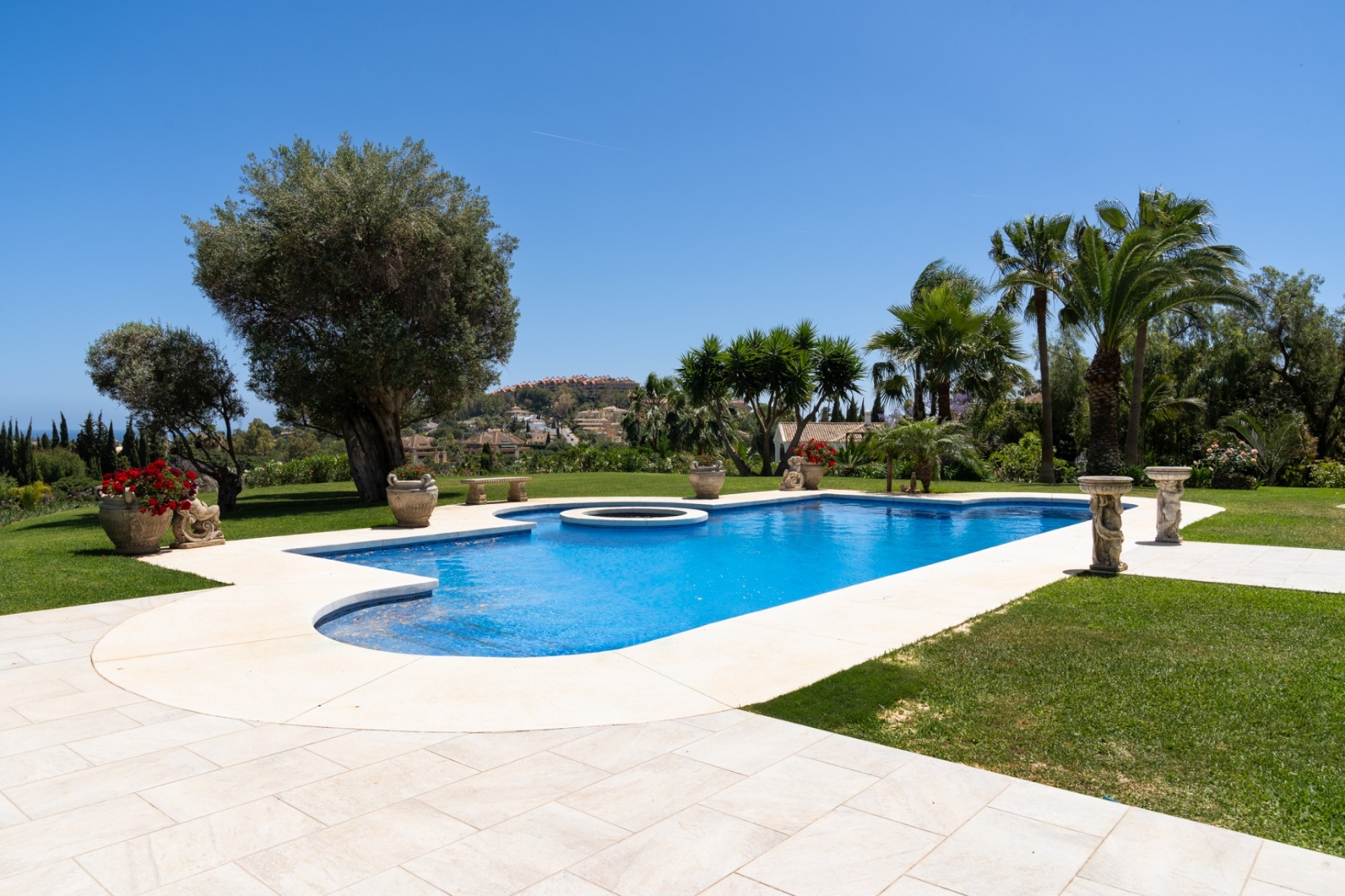 Reventa - Villa - Marbella - Nueva Andalucía