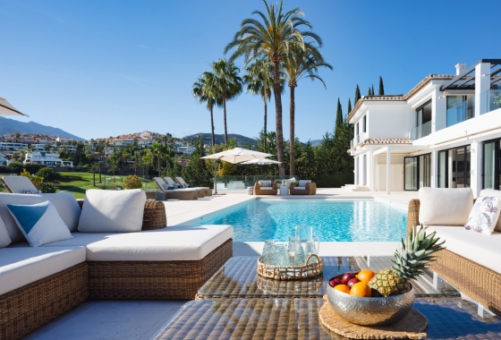 Villa - Resale - Marbella - Nueva Andalucía