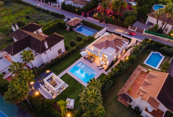 Verkoop - Villa - Marbella - Nueva Andalucía