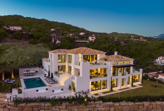 Resale - Villa - Benahavís