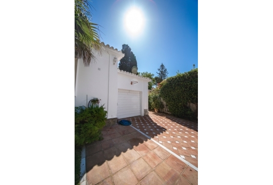 Reventa - Villa - San Pedro de Alcántara - Guadalmina Alta