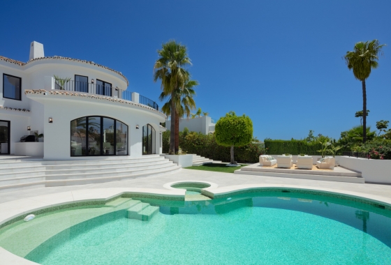 Reventa - Villa - Marbella - Nueva Andalucía