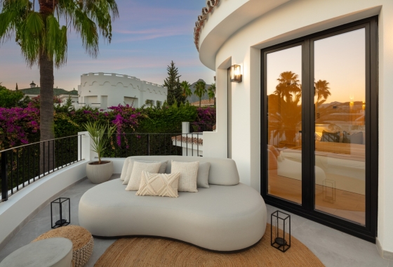 Resale - Villa - Marbella - Nueva Andalucía