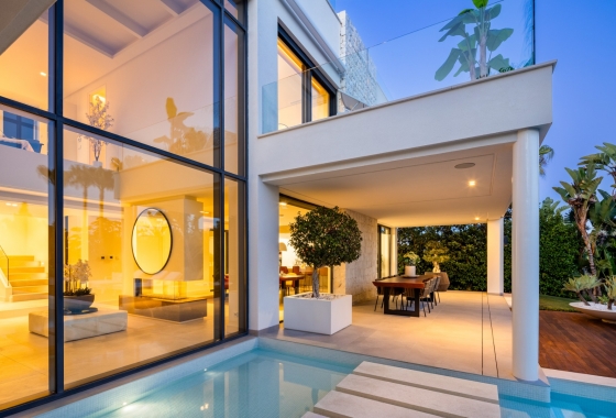 Resale - Villa - Marbella - Marbella East