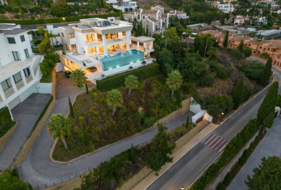 Reventa - Villa - Estepona