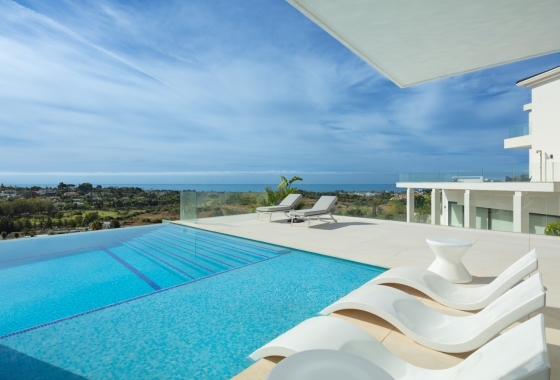 Reventa - Villa - Estepona