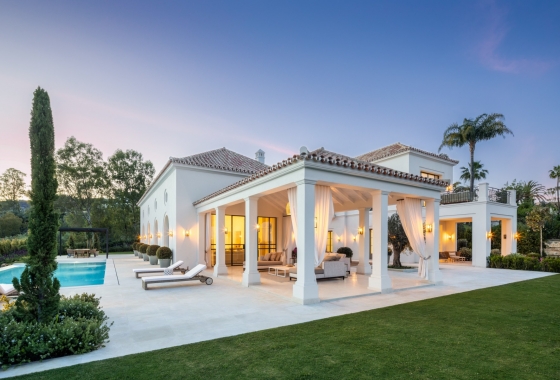 Verkoop - Villa - Marbella - Nueva Andalucía