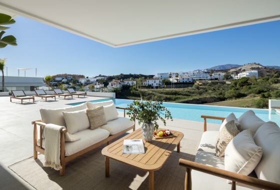 Resale - Villa - Estepona