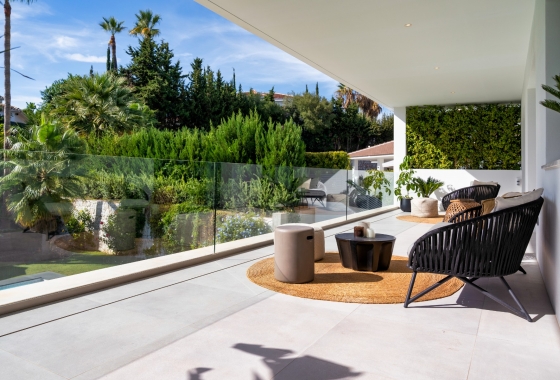 Reventa - Villa - Marbella - Puerto Banús