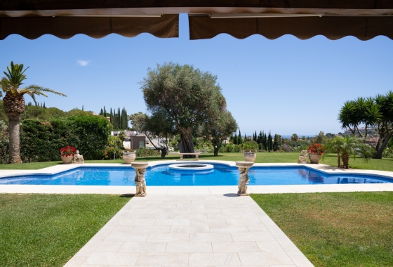 Reventa - Villa - Marbella - Nueva Andalucía