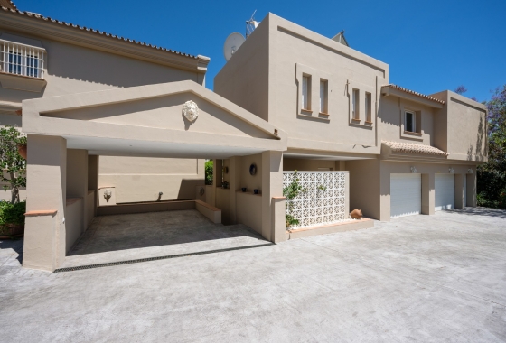 Verkoop - Villa - Marbella - Nueva Andalucía