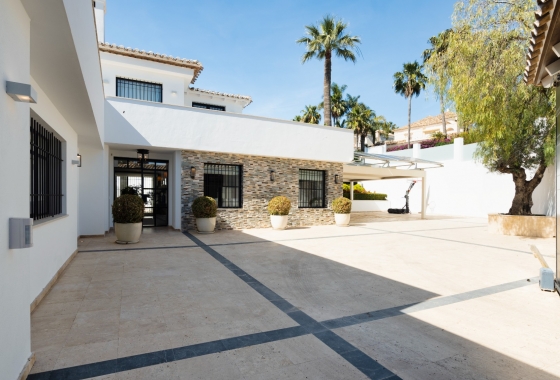 Reventa - Villa - Marbella - Nueva Andalucía