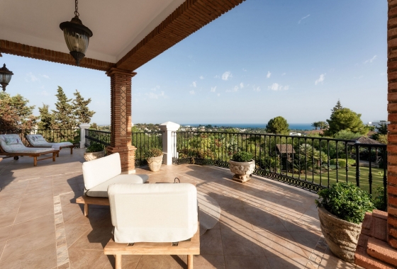 Reventa - Villa - Estepona